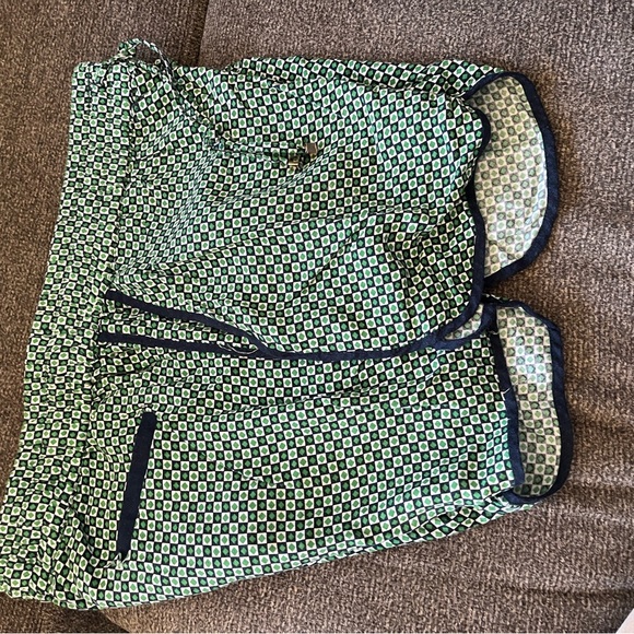 2 pairs ladies shorts- 1- black & white: 1 green & blue - Picture 2 of 7